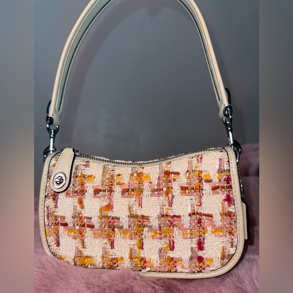 Coach Multicolor Tweed Swinger 20